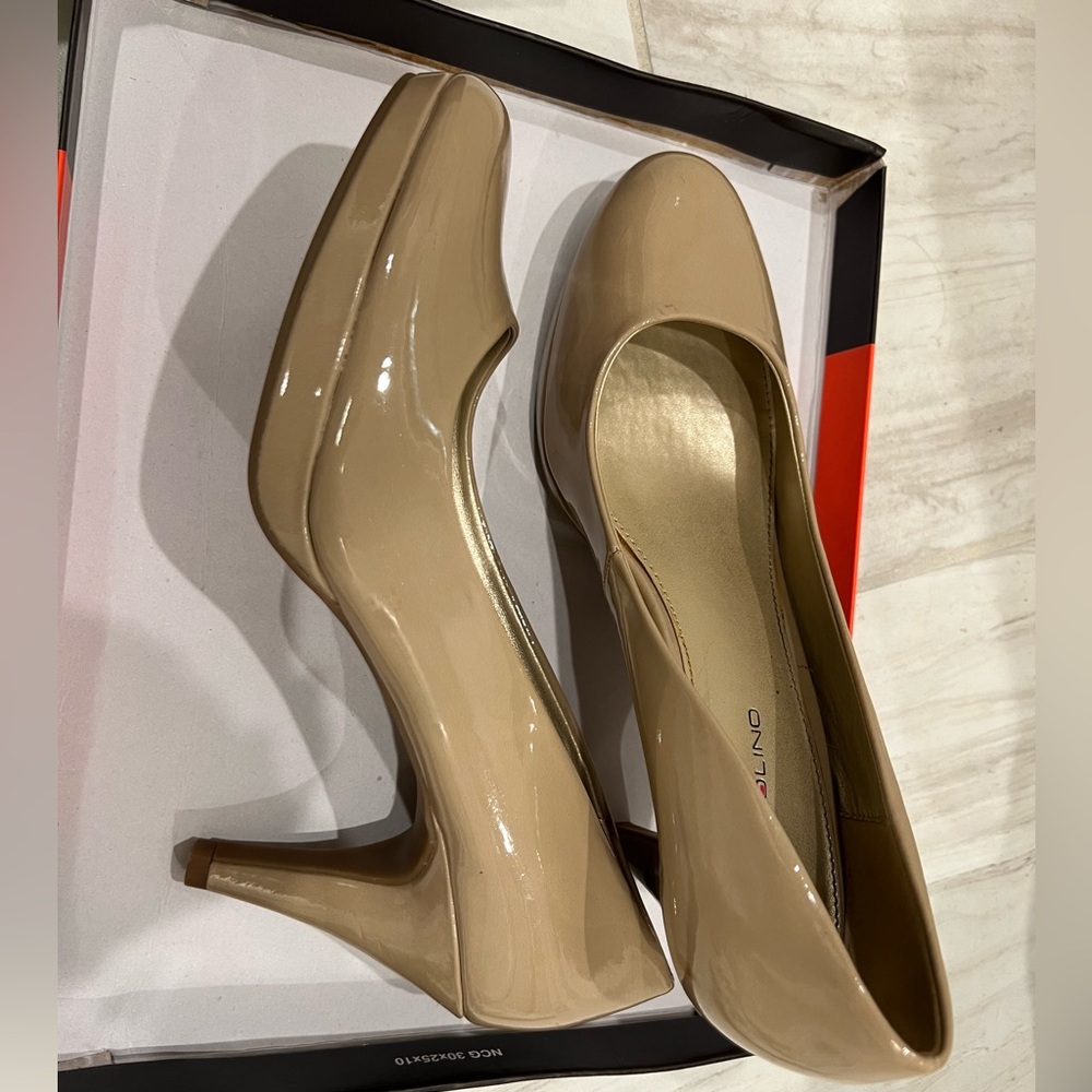 Beige pumps